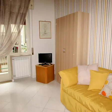Dimora Nini Holiday home *